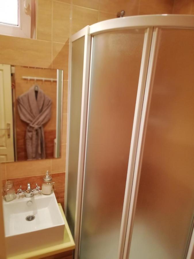 Nest Hotel Beograd Eksteriør billede