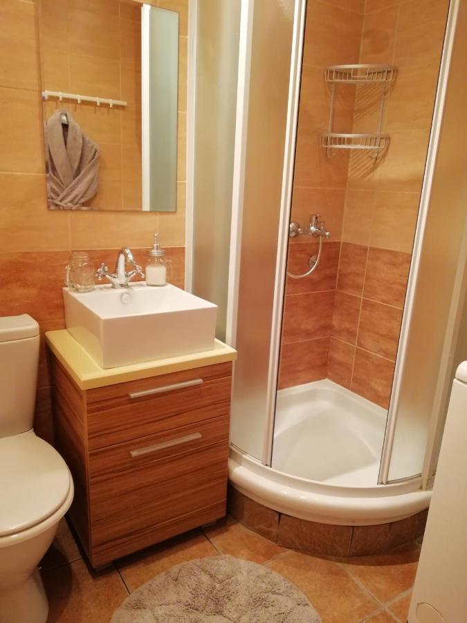 Nest Hotel Beograd Eksteriør billede